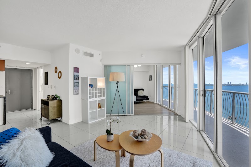 living-room-miami-3