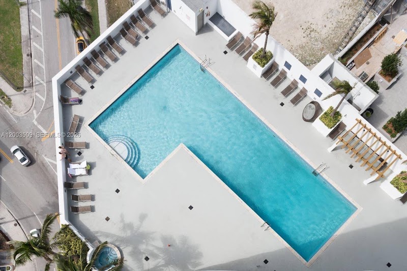 pool-1